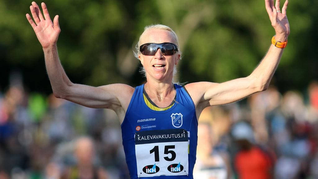 Annemari Kiekara juoksi 45-vuotiaiden naisten sarjan voittoon ikäluokan SE:llä. Arkistokuva.