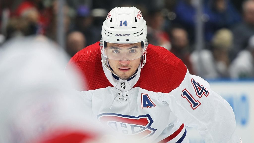 Montreal Canadiensin Nick Suzukilta nähtiin upea ele nuorelle kannattajalle.