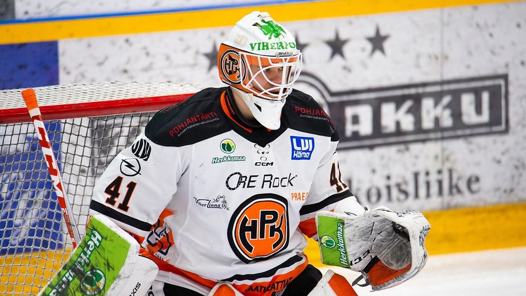 Eetu Laurikainen vaihtaa tulevalle kaudelle JYP-nuttuun.