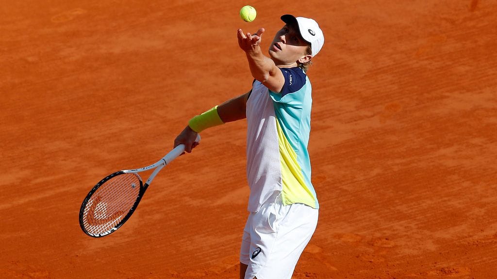 Emil Ruusuvuori ei onnistunut neljännelläkään yrittämällä voittamaan Italian Jannik Sinneriä.