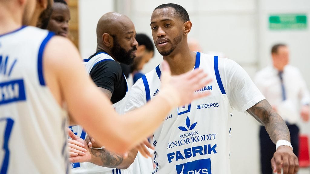 Nicholas Griffin teki ratkaisevassa puolivälierässä Katajalle 15 pistettä.