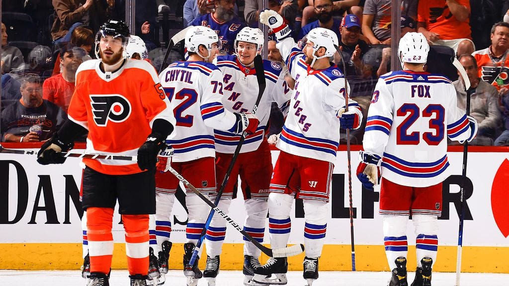 Kaapo Kakko iski kahdesti Philadelphia Flyersin verkkoon.