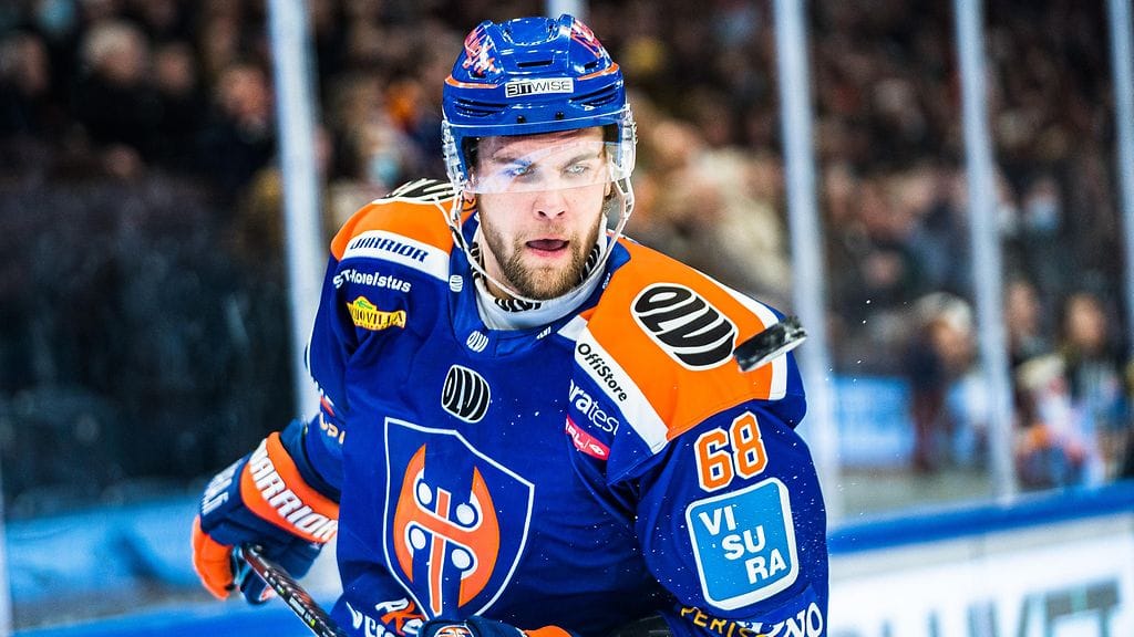 Joona Luoto iski hattutempun – C Moren studio tarttuu kiinni tulikuumaan kevään mieheen