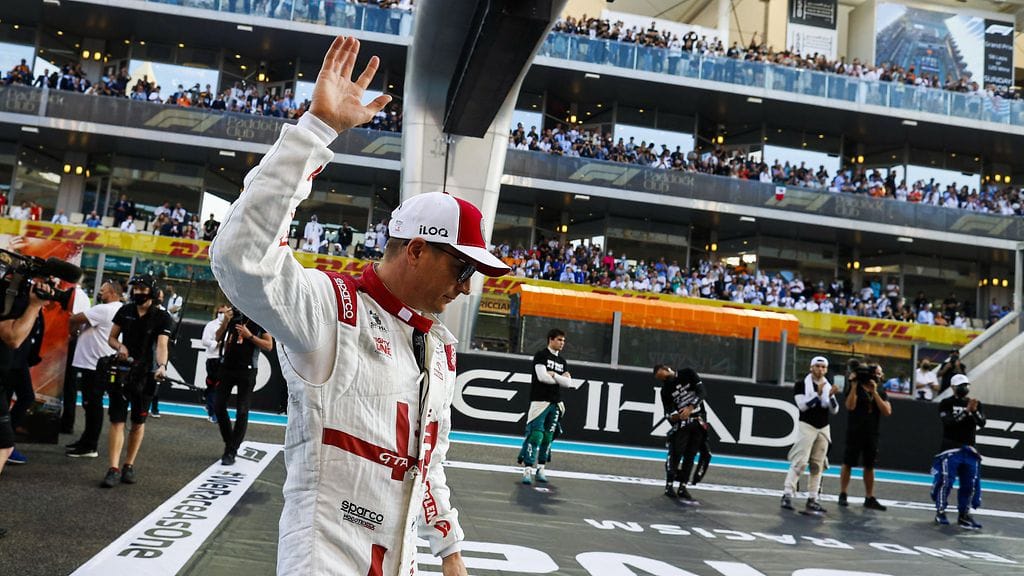 Kimi Räikkönen sai yllättävän haasteen kartingradalla vuonna 2001 – F1-tähteä pelotti Karita Tuomolan kyydissä