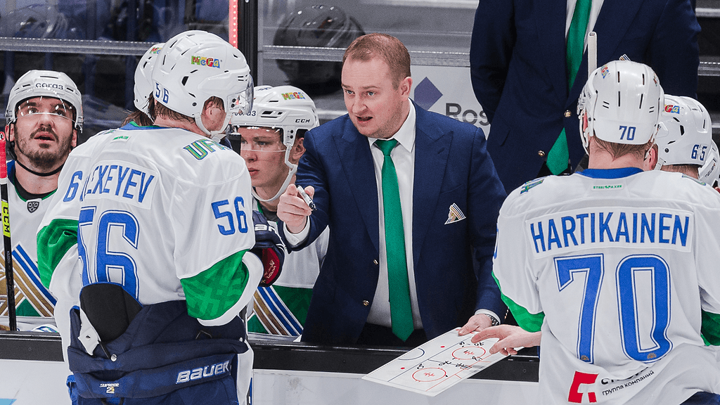 Tomi Lämsä valmensi Salavat Julajev Ufaa menneellä kaudella.