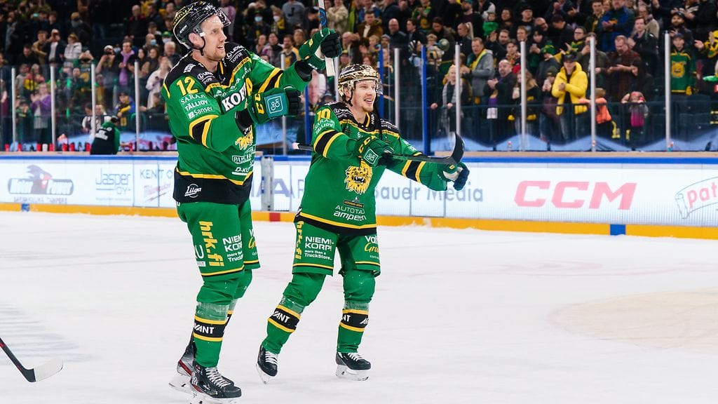 Marko Anttila rennoissa tunnelmissa voittopelin jälkeen:"Koko kevään ollut mahtavaa"