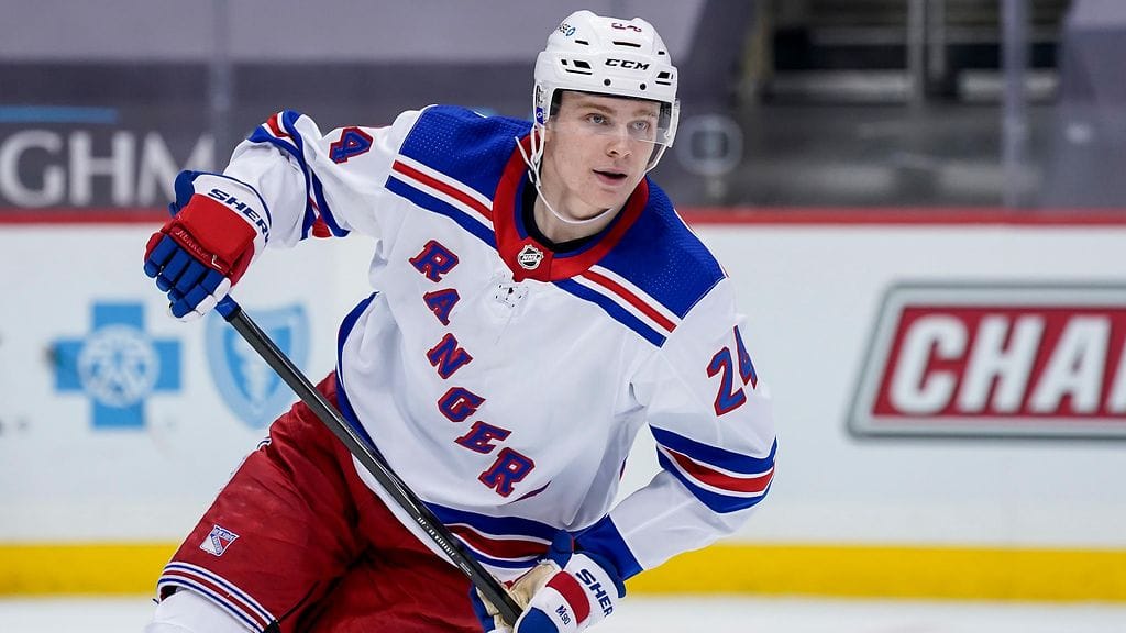 Kaapo Kakko loukkaantui lauantain NHL-kierroksella.