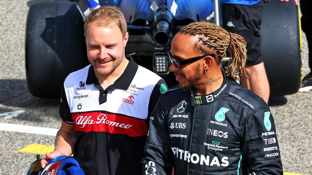 Valtteri Bottas myöntää, ettei hänellä ollut mahdollisuuksia nousta esiin Mercedeksellä "dominoivan" Lewis Hamiltonin takaa.