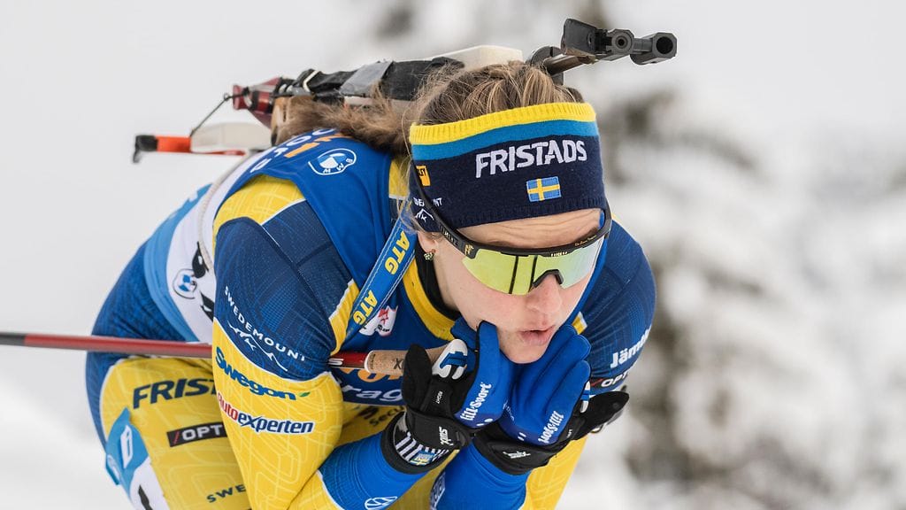 Stina Nilsson kilpailee pian pitkästä aikaa maastohiihdossa.