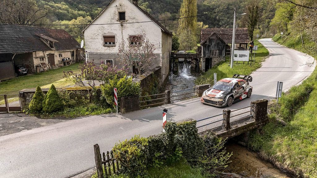 Kalle Rovanperä on pitänyt loistavaa vauhtia Kroatian MM-rallissa.