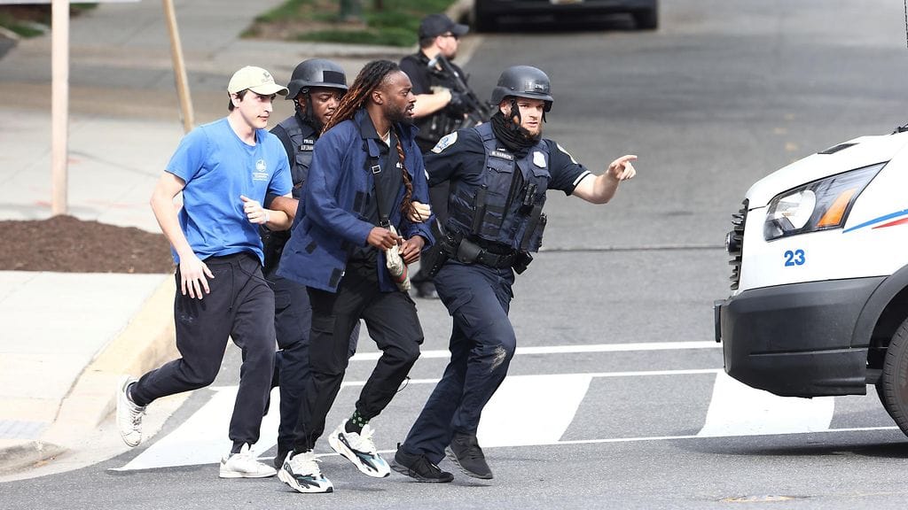 AOP_17.57631999_washington_ampuminen