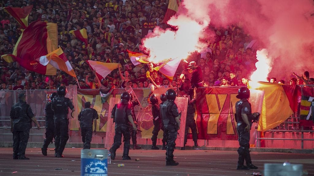 Afrikan eri maiden pääsarjojen kolmanneksi sijoittuneet joukkueet kohtaavat Afrikan jalkapalloliiton järjestämässä CAF Confederation Cupissa.