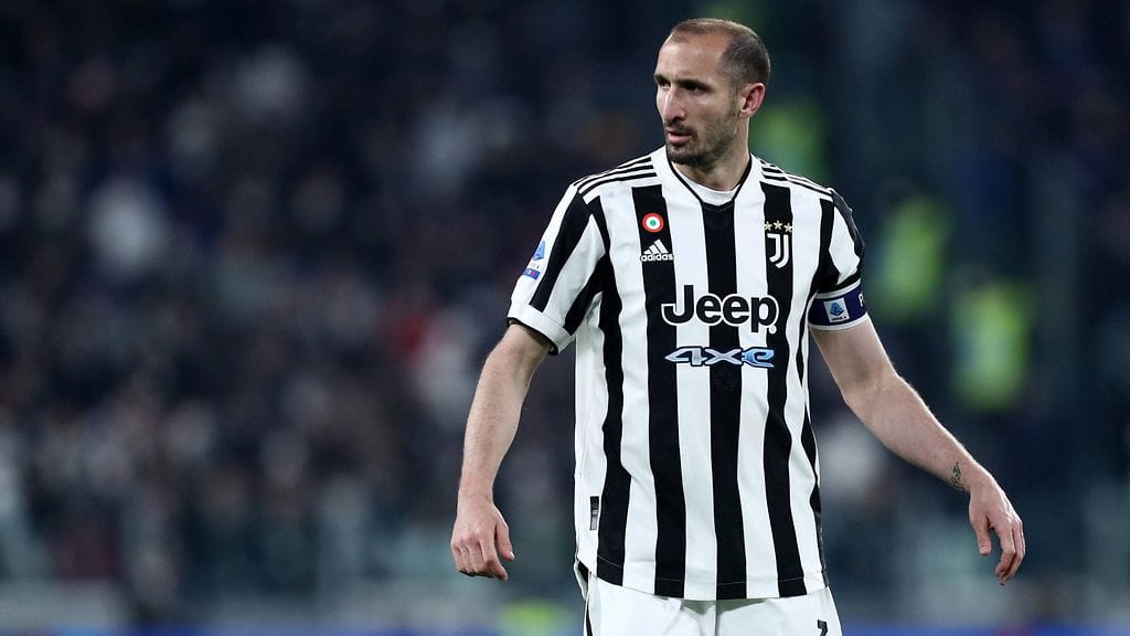 Giorgio Chiellini lopettaa maajoukkueuransa tulevana kesänä.