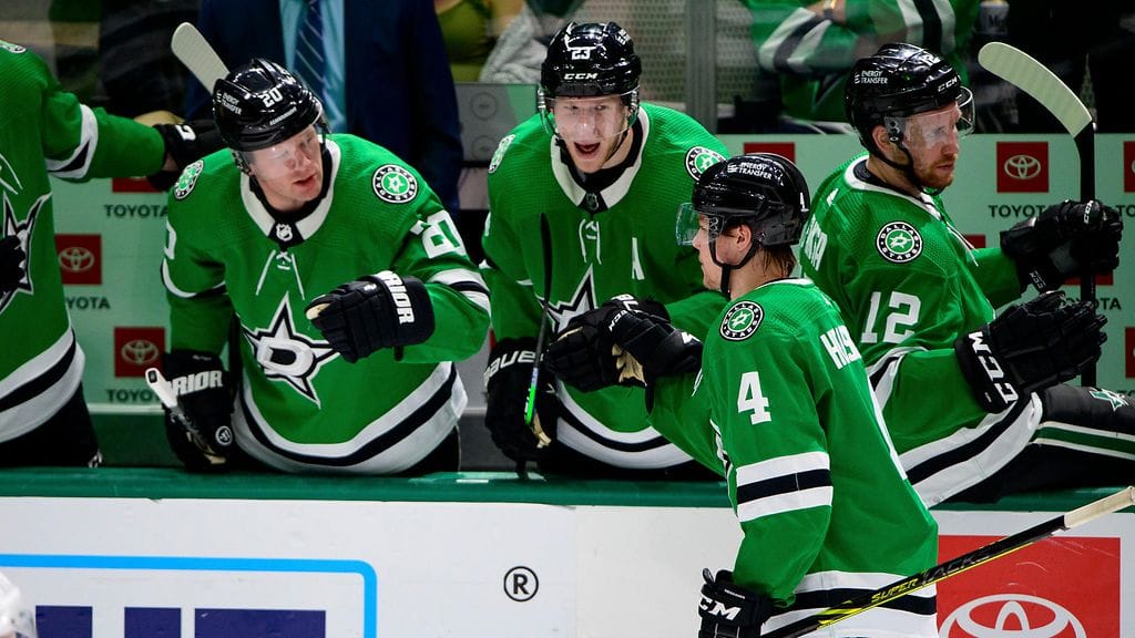 Miro Heiskanen (4) osui Arizonaa vastaan ylivoimalla.