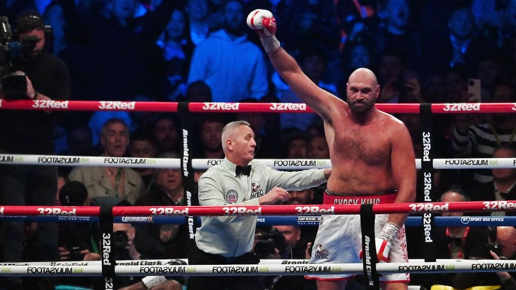 Tyson Fury voitti lauantaina Dillian Whyten ja ilmoitti sen jälkeen lopettavansa ammattilaisuransa.