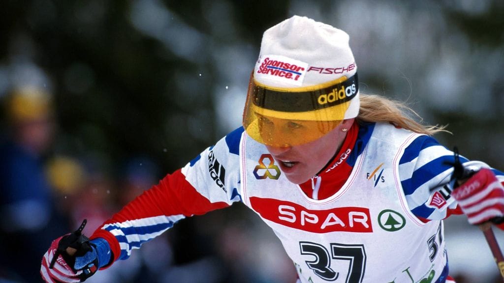 Anfisa Reztsova ei ymmärrä, miksi Venäjän maastohiihtotähdet leireilevät Krimillä.