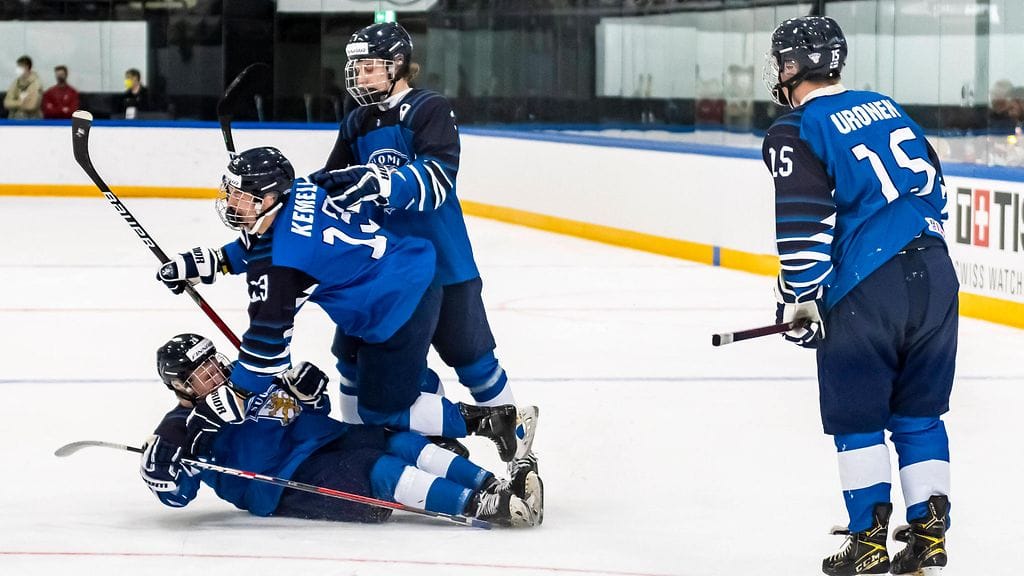 Pikkuleijonat jatkaa MM-kisojen välieriin.