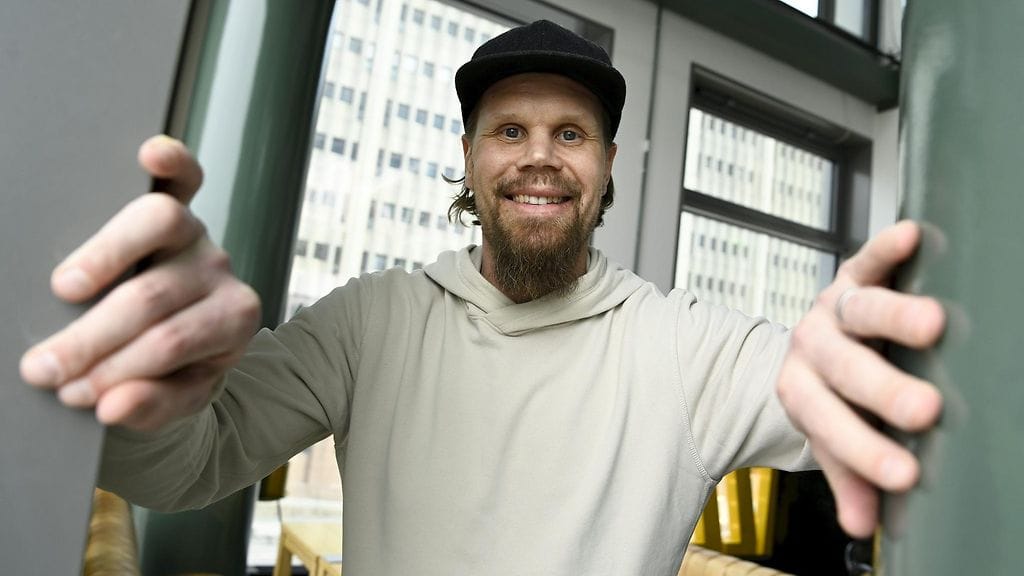 Olli Jokinen muisteli vuoden 2000 Pietarin MM-kisojen pronssijuhlia.