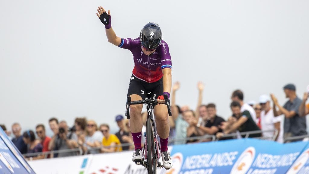 Amy Pieters juhli viime kesänä Hollannin mestaruutta.