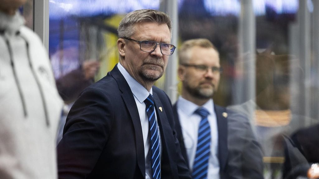 Jukka Jalosen valmentama Leijonat on joutunut tuloksellisesti tiukoille Itävaltaa vastaan ottelun kuluessa.