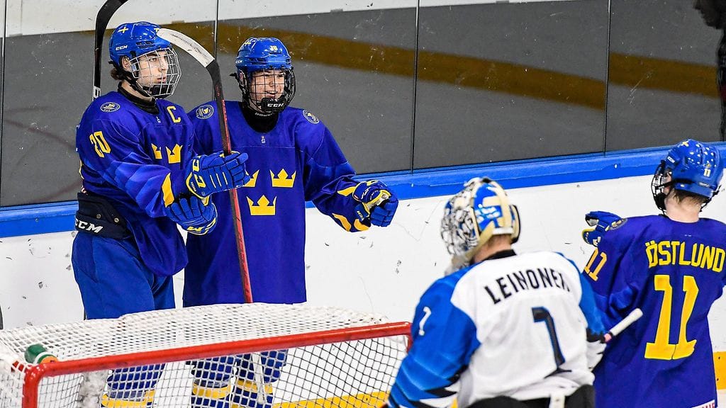 Ruotsi eteni alle 18-vuotiaiden MM-kisojen finaaliin.