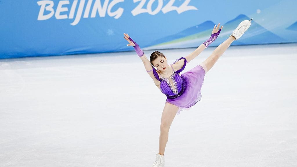 Tipuitko jo kärryiltä 15-vuotiaan Kamila Valijevan dopingtapauksen käänteissä? Näin vyyhti on edennyt