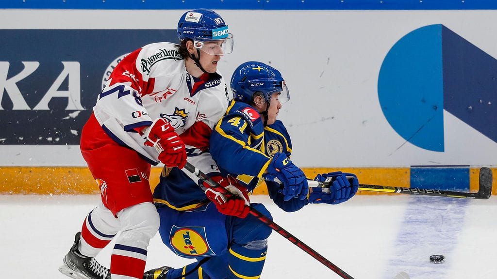 Michal Kovarcik (vas.) on pelannut kolme ottelua Tshekin maajoukkueessa.