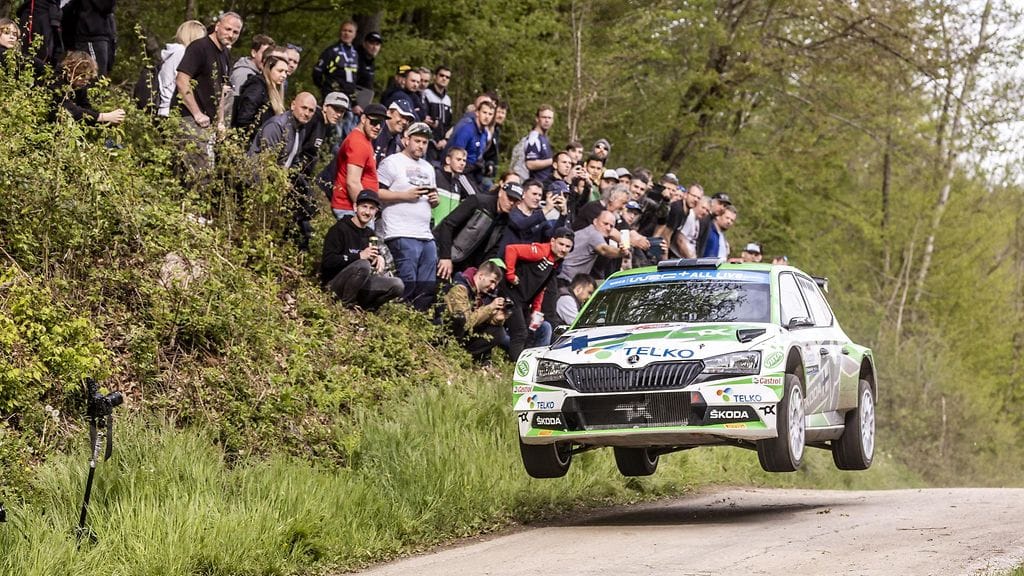 Rallin MM-sarja vinoili formulasirkukselle.