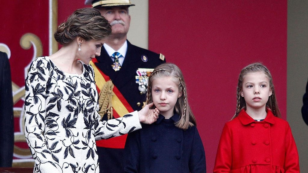 25.2AW4D41 letizia leonor sofia 2016