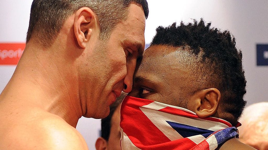 Vitali Klitshko ja Dereck Chisora.