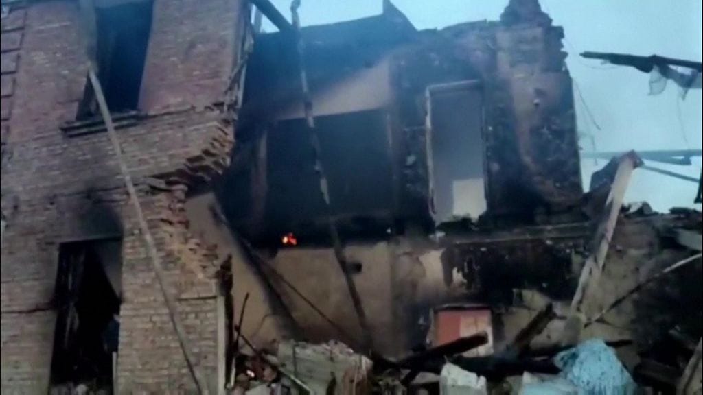 Tältä pommitettu koulu näyttää.