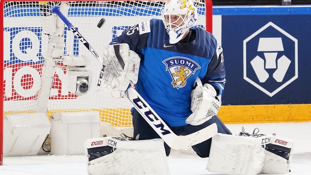 Jussi Olkinuoran ura jatkuu Sveitsissä.