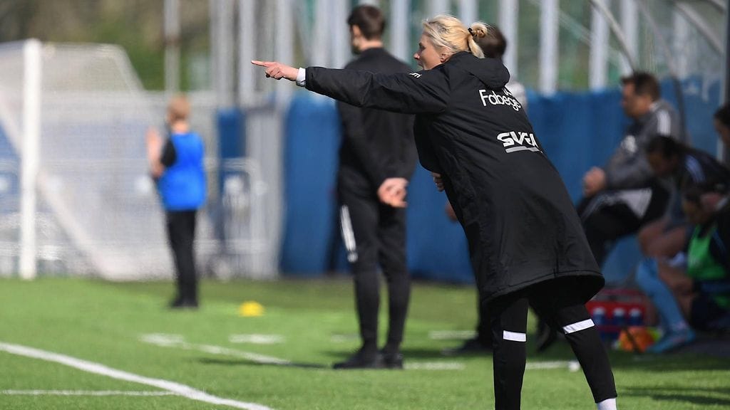 Maiju Ruotsalainen pesti AIK:n päävalmentajana päättyi.