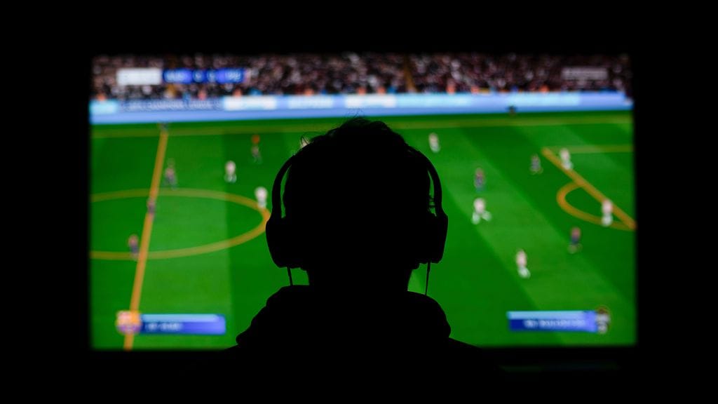 EA Sportsin FIFA-pelisarja on yksi maailman tuottoisimmista pelisarjoista. Vuosittain uuden osan saava jalkapallosimulaattori tunnetaan jatkossa uudella nimellä.