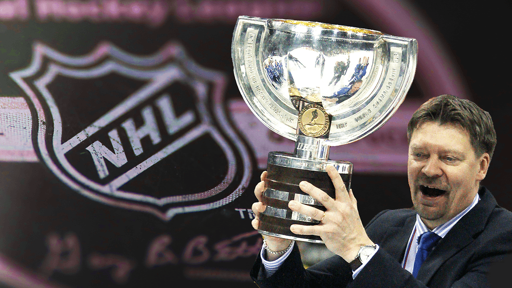 Jukka Jalonen juhli MM-kultaa vuonna 2011.