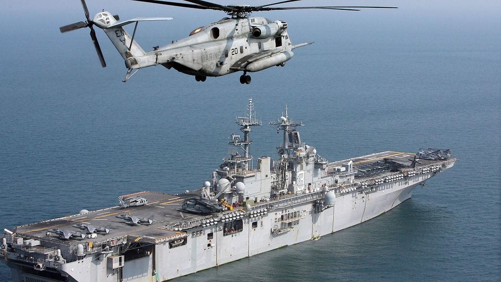 Maihinnousutukialus USS Kearsarge. Arkistokuva.