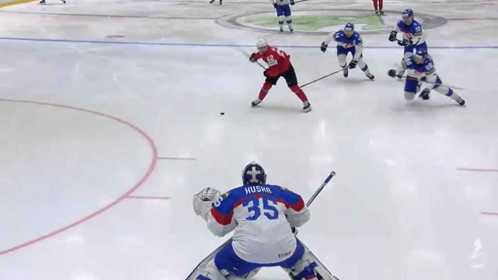 Sveitsi kaatoi kylmää vettä Slovakian niskaan.