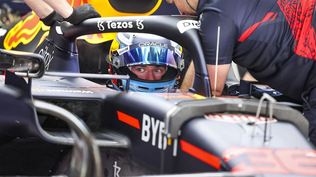 Jüri Vips ajoi ensimmäistä kertaa Red Bullin F1-autoa virallisissa harjoituksissa.