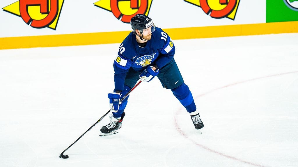 Joel Armia siirsi Leijonat onnekkaasti jo neljän maalin karkumatkalle.