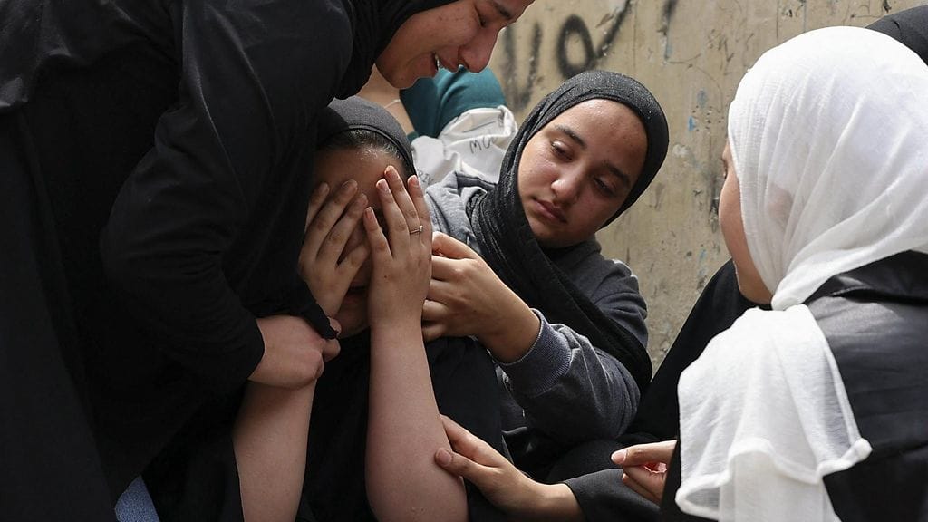 Sisarukset surevat 17-vuotiaan veljensä kuolemaa.