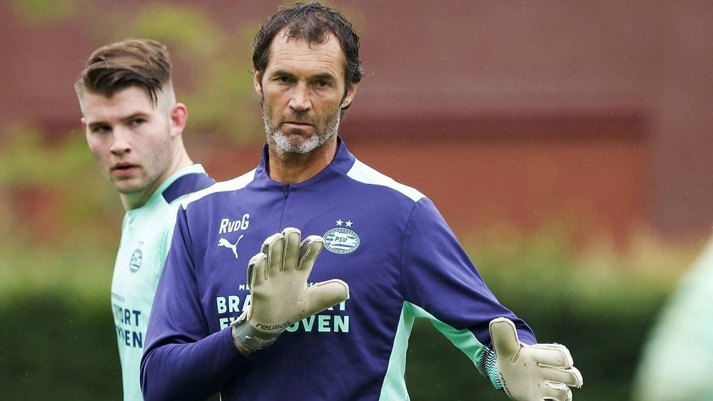 Raimond van der Gouw on 59-vuotiaana huimassa tikissä.