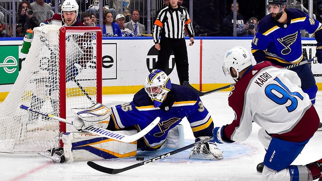 Ville Husso pysäytti Nazem Kadrid avopaikasta kuudennen konferenssivälierän päätöserän alussa.