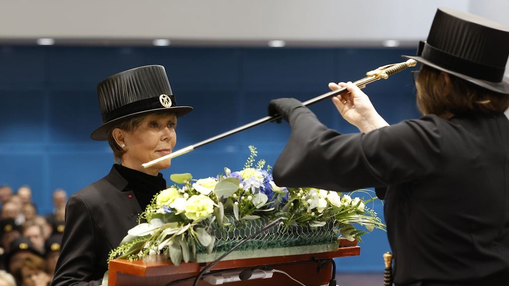 MTV:n pitkäaikainen kirjeenvaihtaja Helena Petäistö vihittiin tänään Oulun yliopiston kunniatohtoriksi.