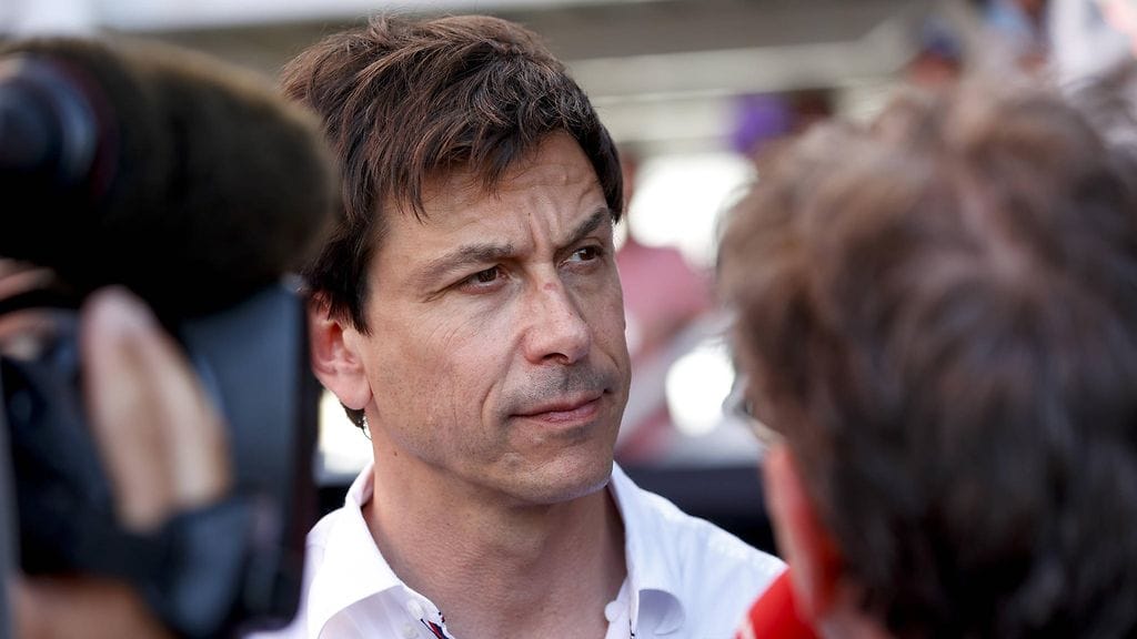 Toto Wolff haluaisi eroon yhdestä asiakkaastaan.