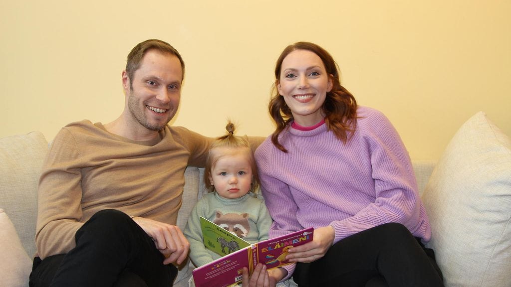 Jarkko Miettinen ja Inna Tähkänen esittävät Salatut elämät -sarjassa Oliverin, 1, roolihahmo Toivon vanhempia.