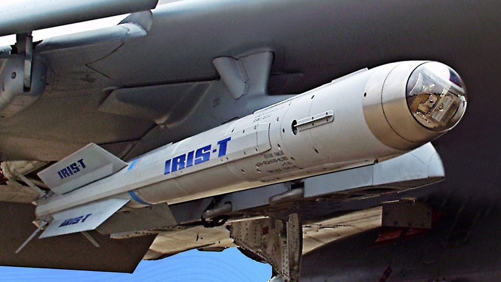 Iris T -ilmatorjuntaohjus.