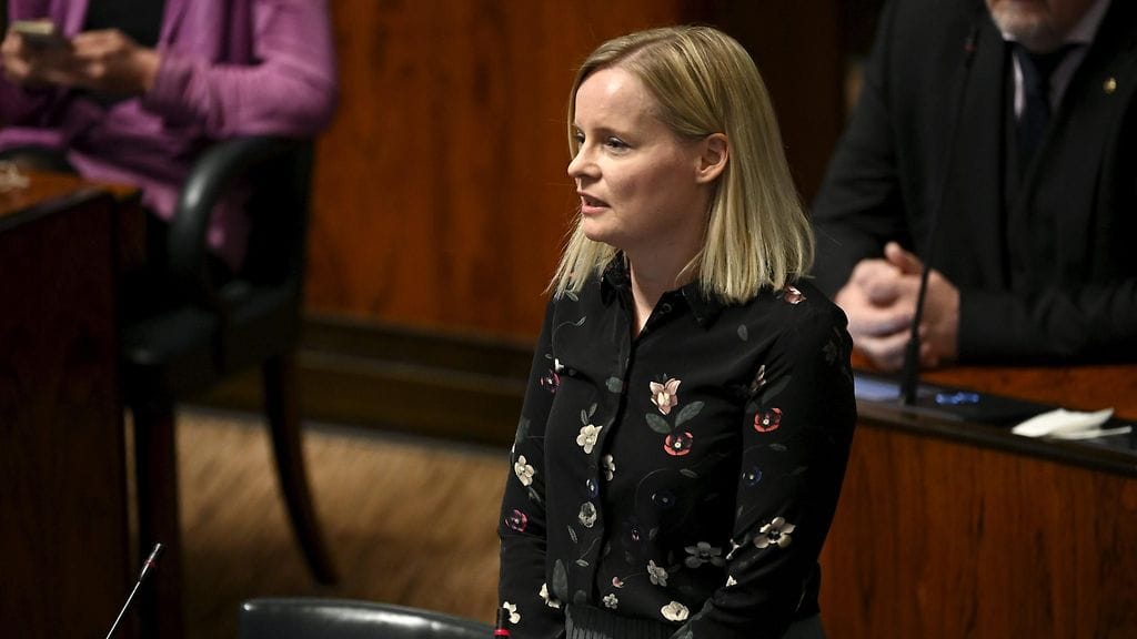 Perussuomalaisten puheenjohtaja Riikka Purra: "Niin kauan kuin Venäjä ei tee rajoillamme ilkeyksiä, ongelmaa ei tietenkään ole, mutta silloin kun se tekee, on liian myöhäistä, mikäli meillä ei ole lainsäädäntöä".