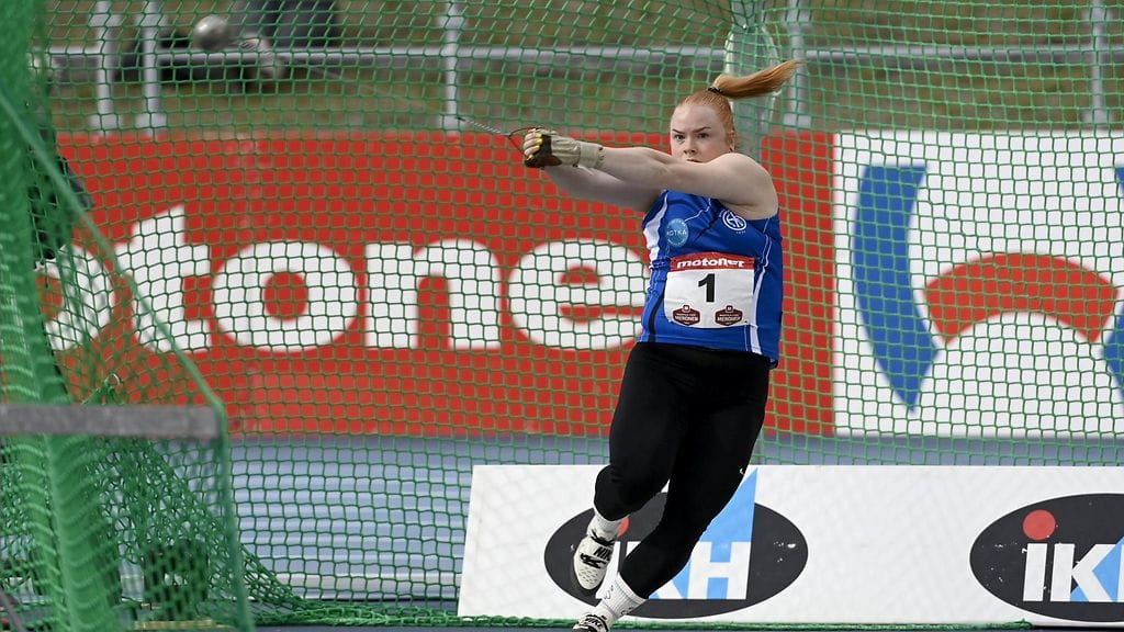 Krista Tervo ylitti kolmesti 70 metriä Espoossa.