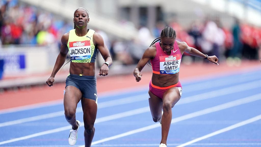 Shericka Jackson juoksi 200 metrin voittoon Roomassa. Dina Asher-Smith oli kilpailun kolmas. Kuva aiemmasta kisasta Birminghamista.