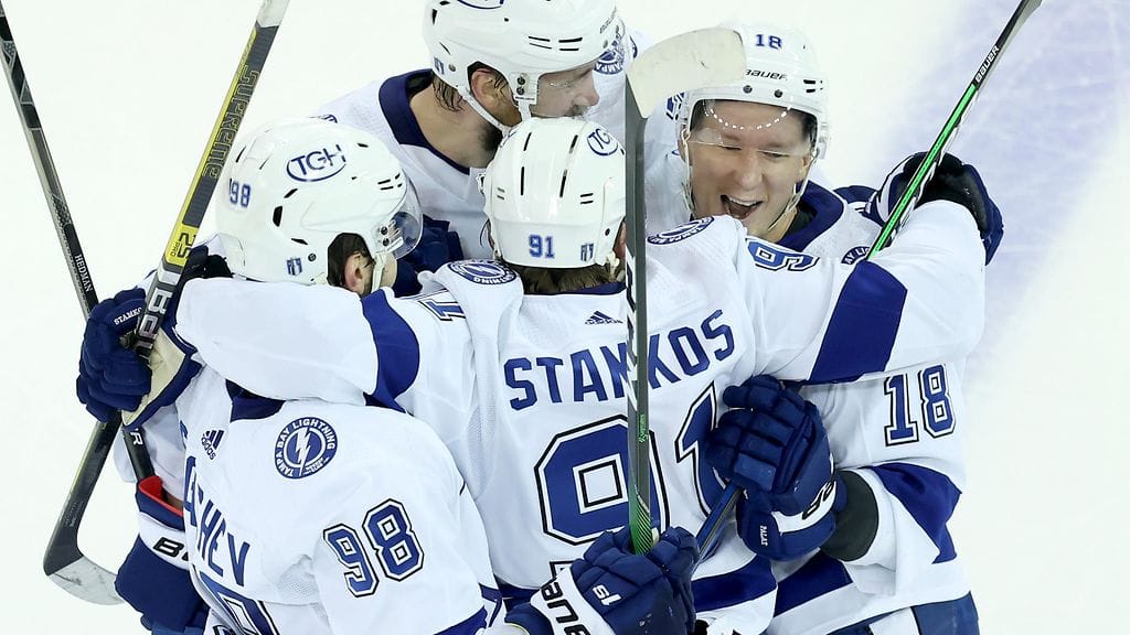 Tampa Bay otti ottelusarjan ensimmäisen vierasvoiton.